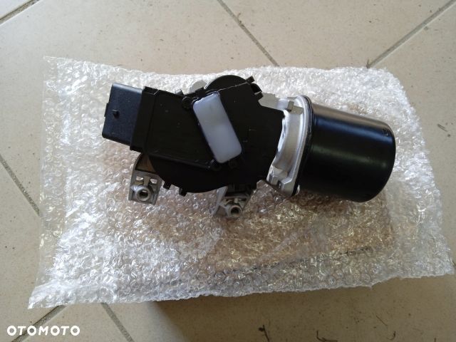 Nissan QASHQAI J10 SILNICZEK WYCIERACZEK PRZÓD - 1