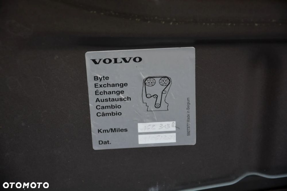 Volvo V70 2.0D Momentum - 38