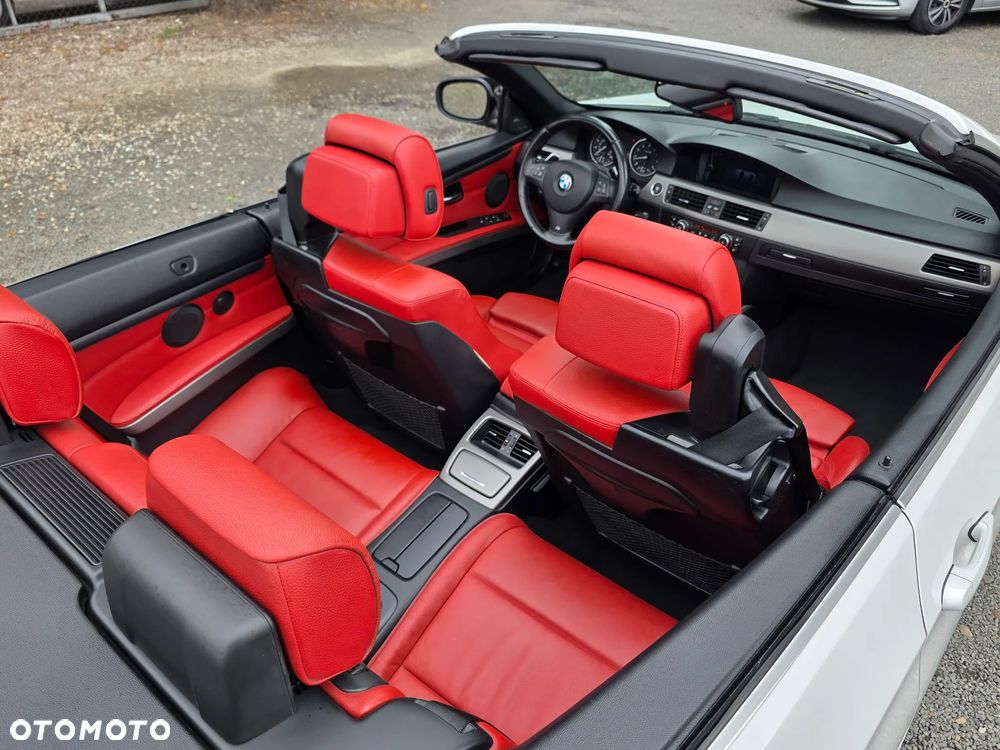 BMW Seria 3 335i M Sport Edition - 31