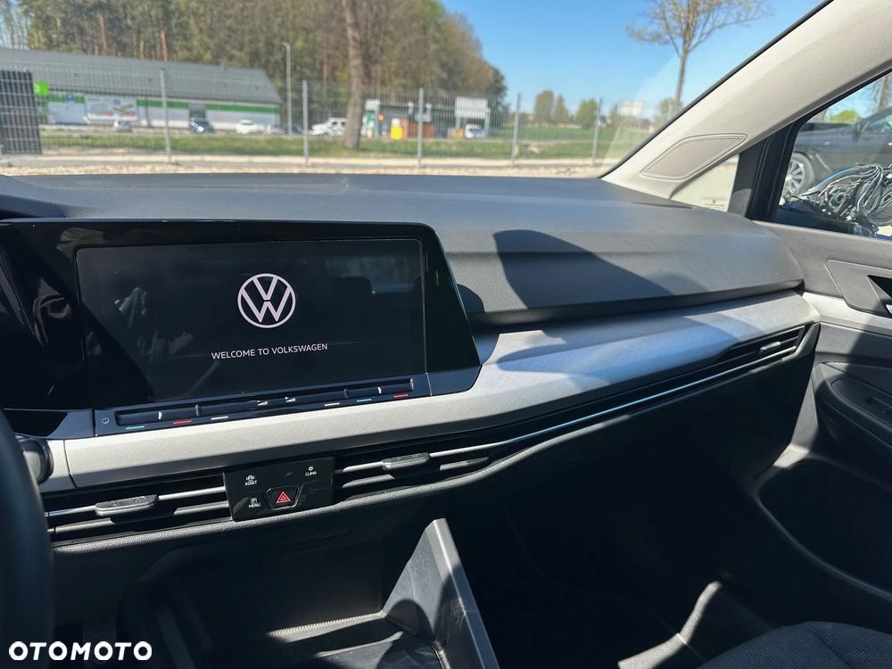 Volkswagen Golf - 12