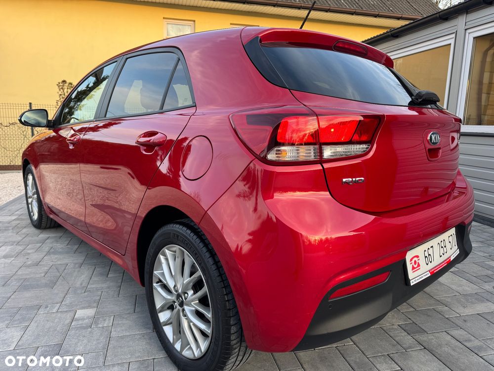 Kia Rio 1.2 Dream Team Edition - 10