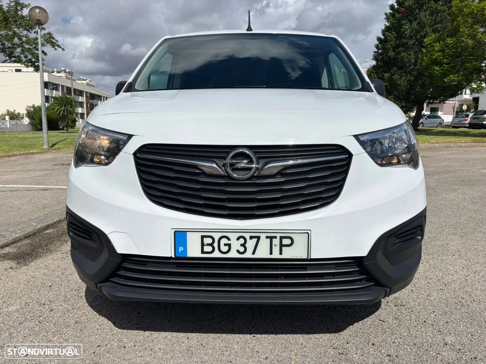 Opel Combo 1.5 CDTi 102cv L2 H1 ENJOY - AC - IVA DEDUTÍVEL - 4