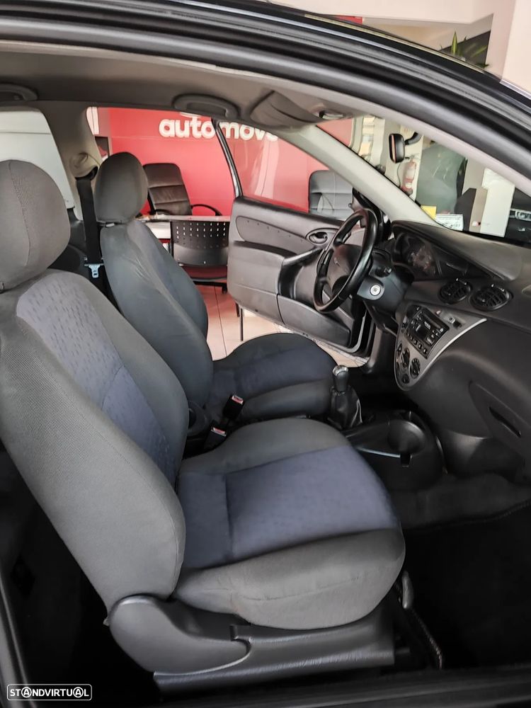 Ford Focus 1.4 Trend - 19