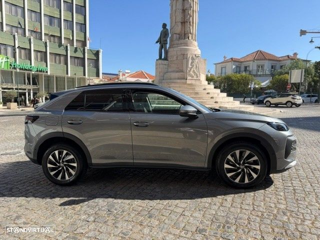VW T-Roc 1.5 eTSI Life DSG - 5