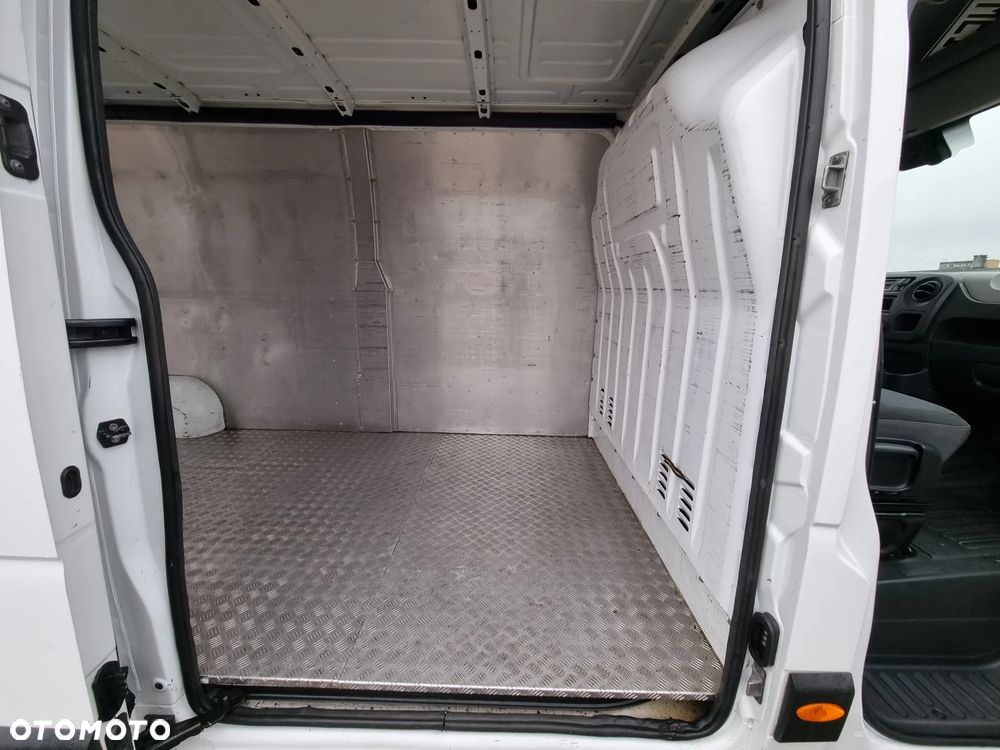 Renault Master - 29