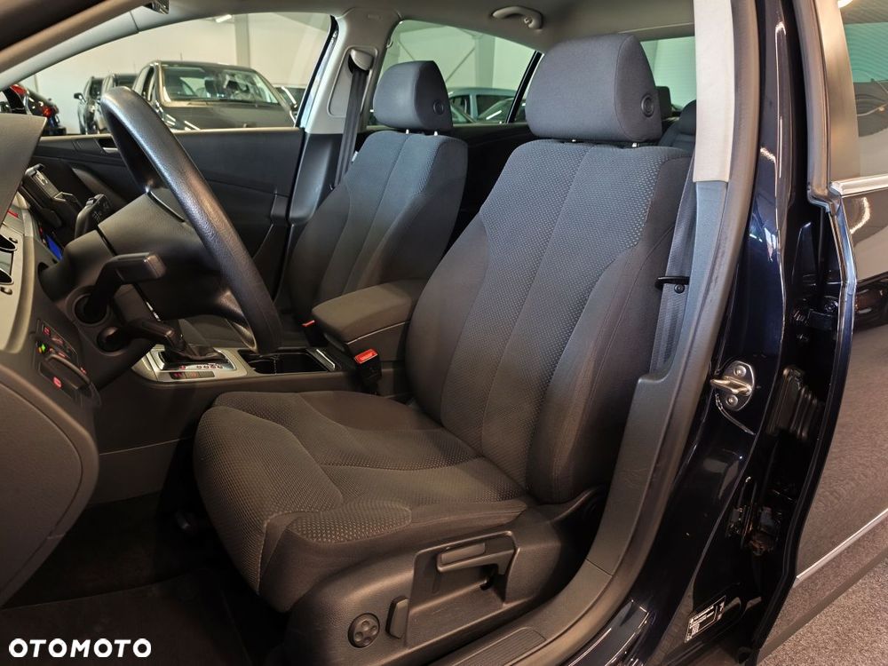 Volkswagen Passat 2.0 Blue TDI DSG SCR Comfortline - 7