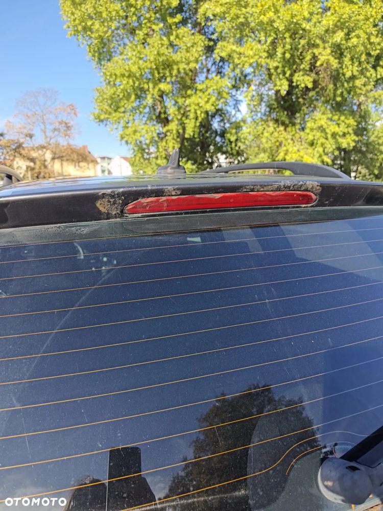 Volkswagen Passat 2.0 TDI DPF Comfortline - 14
