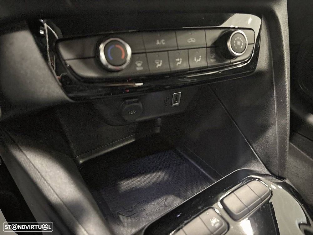 Opel Corsa 1.2 T Hybrid GS eDCT - 21