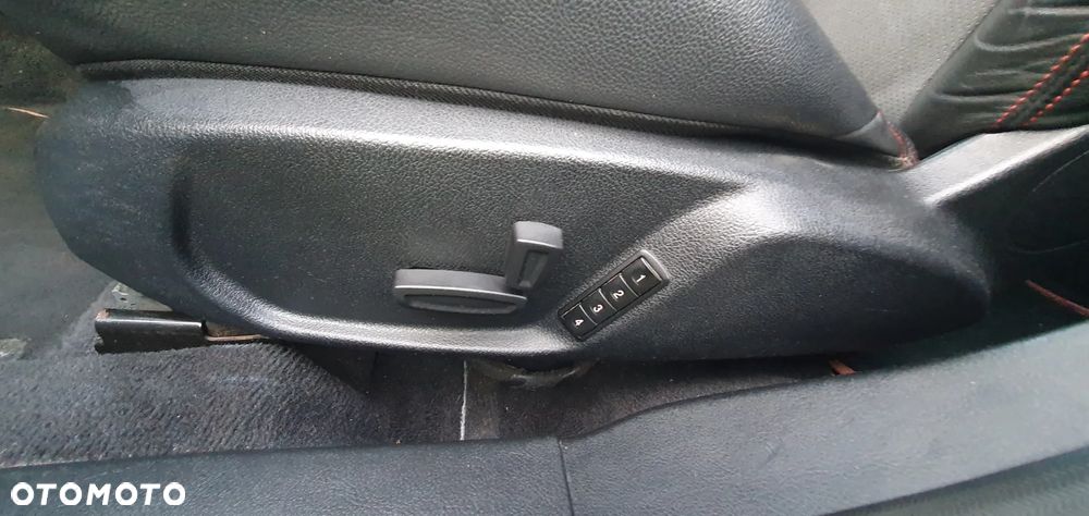Ford Mondeo 2.5 Titanium S - 21