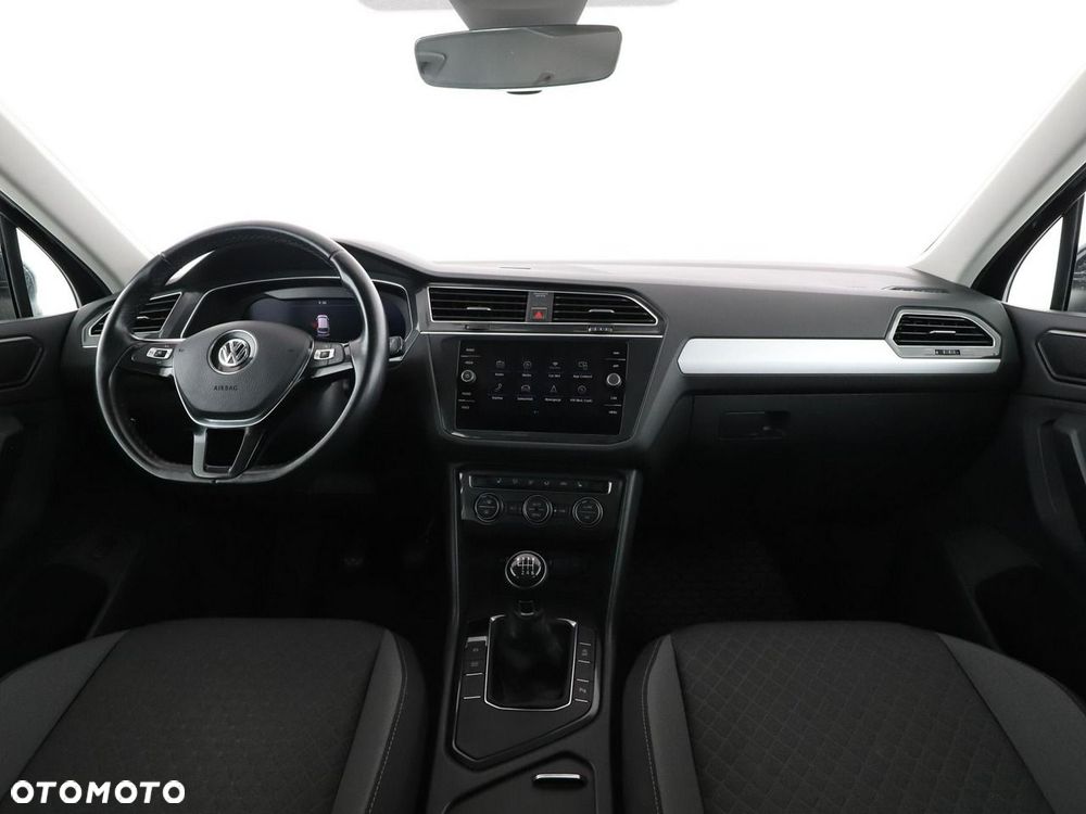 Volkswagen Tiguan 2.0 TDI BMT SCR Comfortline - 16