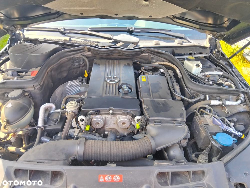 Mercedes-Benz Klasa C 180 T Kompressor Automatik BlueEFFICIENCY Avantgarde - 10