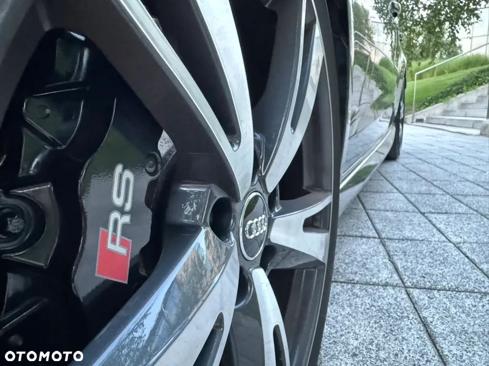 Audi RS3 Sportback - 19