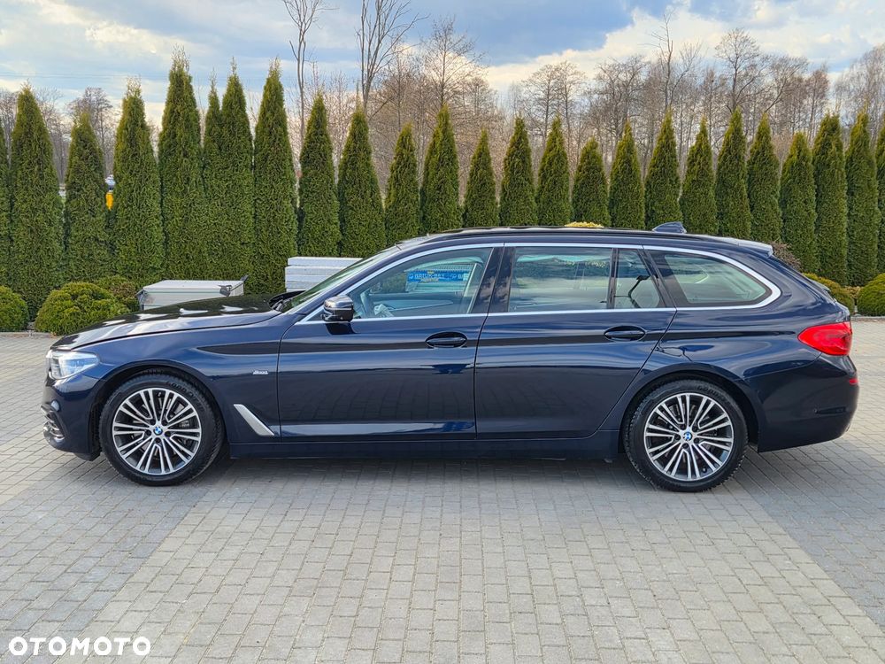 BMW Seria 5 530d xDrive Sport Line - 4