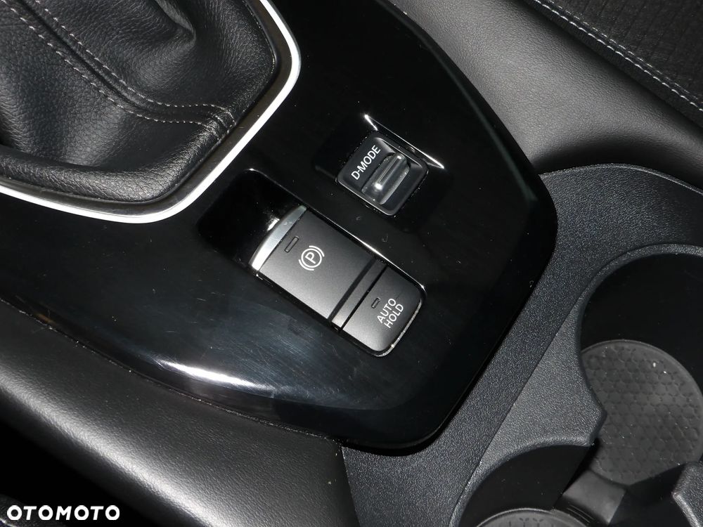 Nissan Qashqai 1.3 DIG-T N-Connecta EU6d - 22