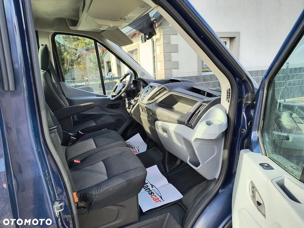 Ford transit - 19