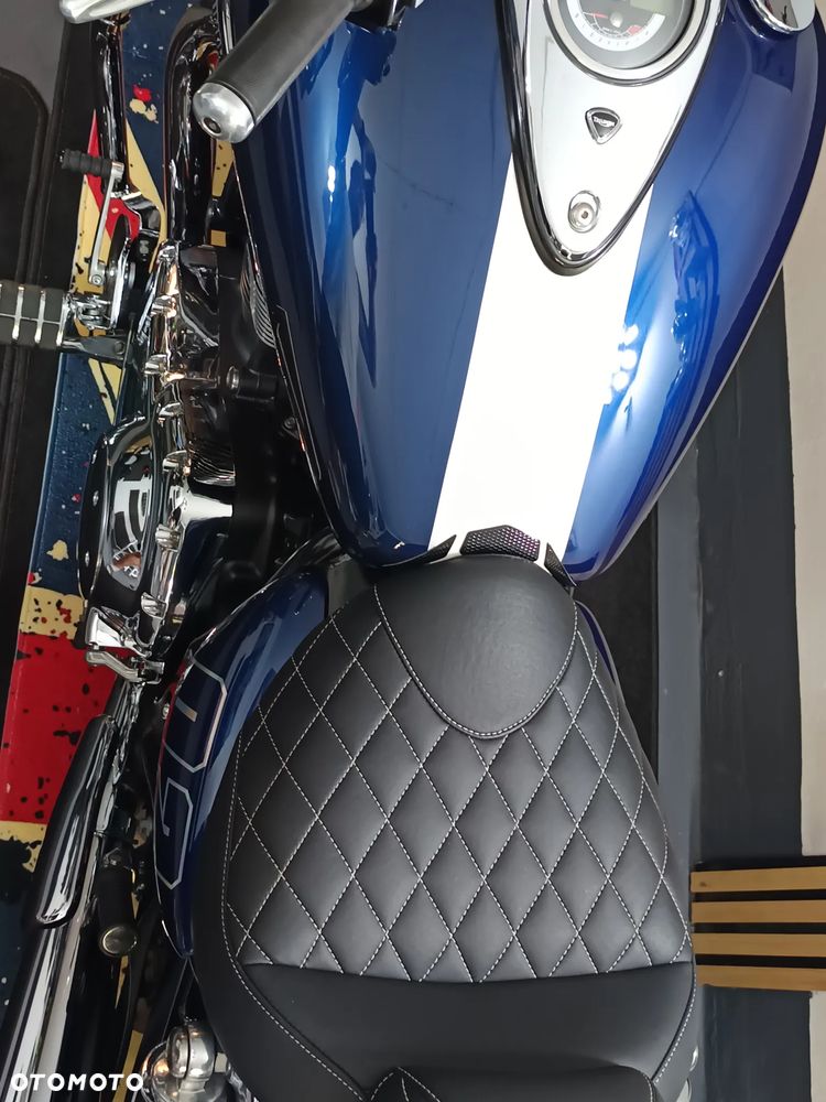 Triumph Thunderbird - 7