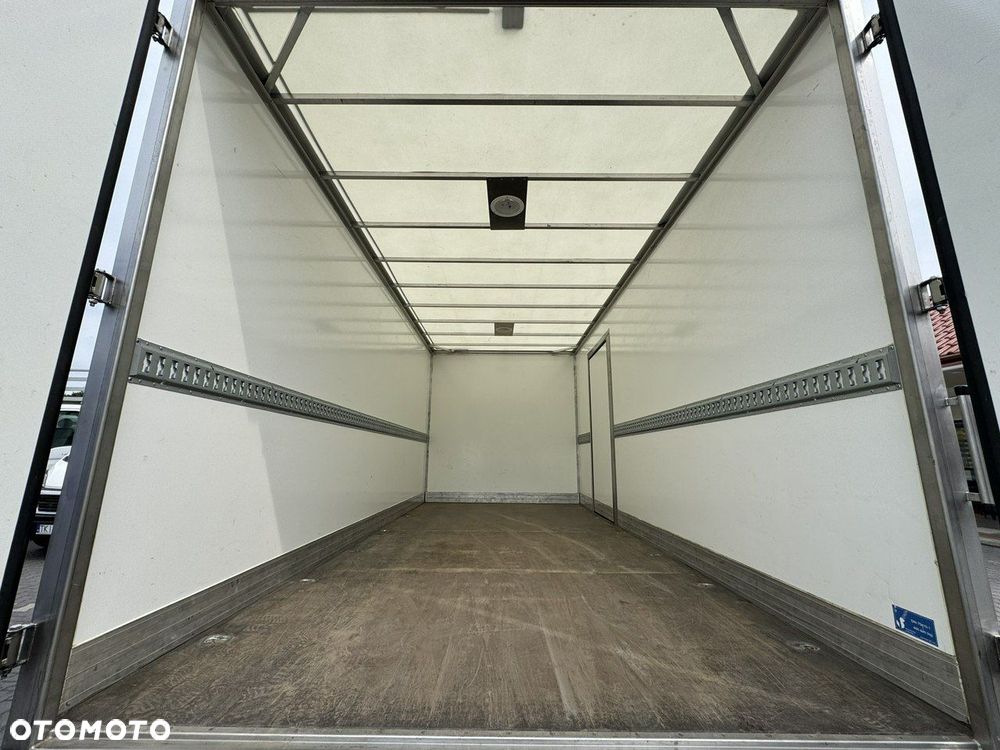 Iveco Daily 35S18 H - 22