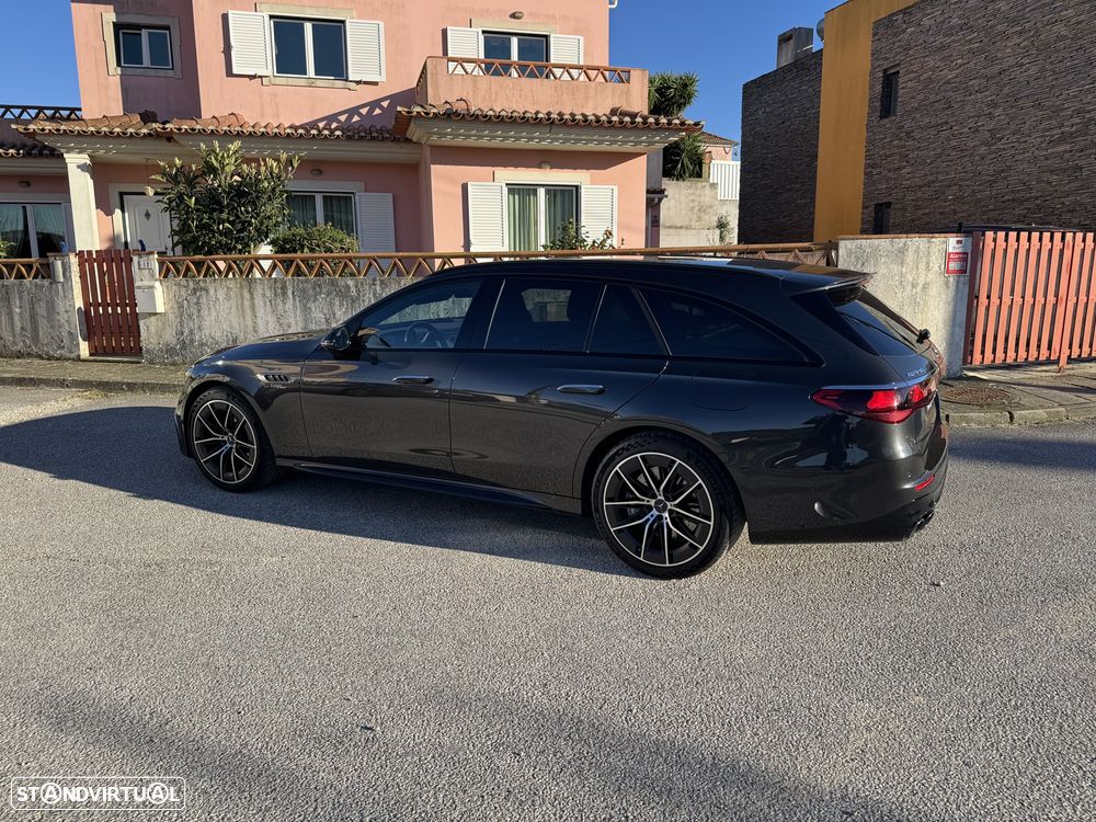 Mercedes-Benz E 53 AMG Hybrid 4Matic+ - 6