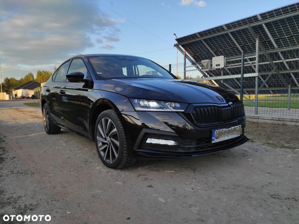 Skoda Octavia 2.0 TDI 4x4 Sportline DSG - 1