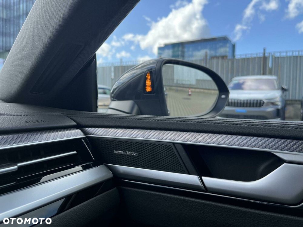 Volkswagen Arteon 2.0 TSI R-Line DSG - 31
