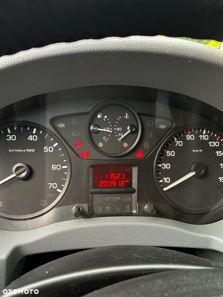 Peugeot Expert - 14