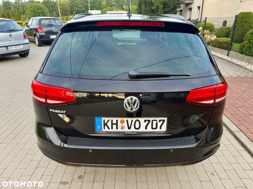 Volkswagen Passat 2.0 TDI (BlueMotion Technology) Comfortline - 8