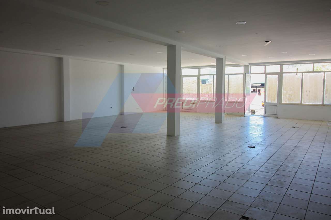 Loja para arrendar em Cervães, Vila Verde! - Grande imagem: 5/6