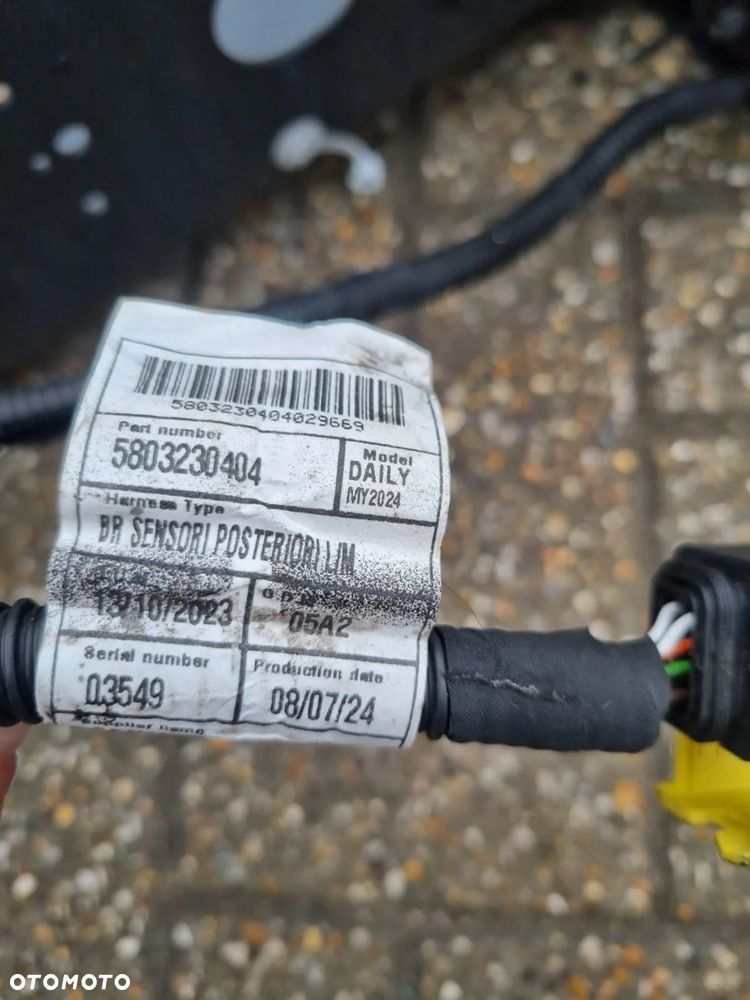 IVECO DAILY BELKA ZDERZAK TYŁ PARKTRONIC NOWY - 9