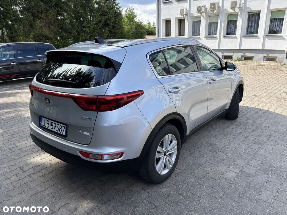 Kia Sportage 1.7 CRDI 2WD ISG Dream-Team Edition - 12