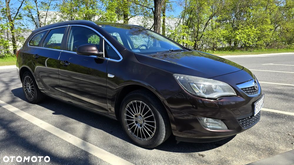 Opel Astra 2.0 CDTI Cosmo - 8