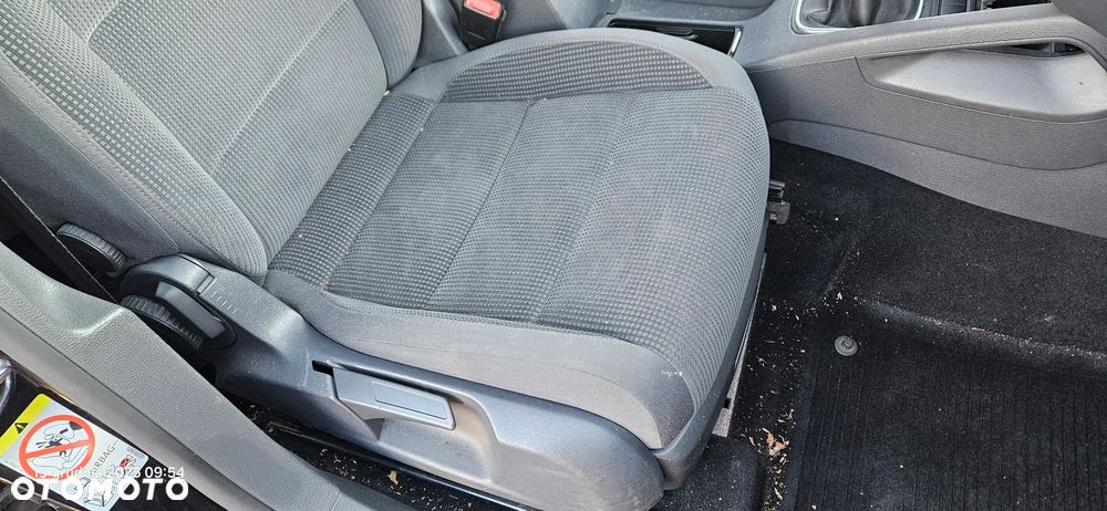 Fotel kierowcy pasażera kanapa tylna Isofix fotele podgrzewane VW Golf 5 V kombi 2008r - 5