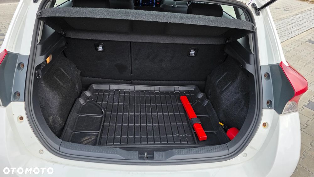 Toyota Auris 1.33 VVT-i Life - 15