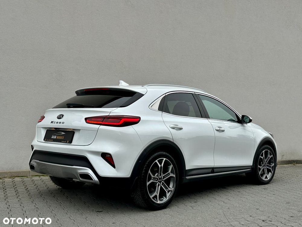 Kia XCeed 1.4 T-GDI L Business Line DCT - 14