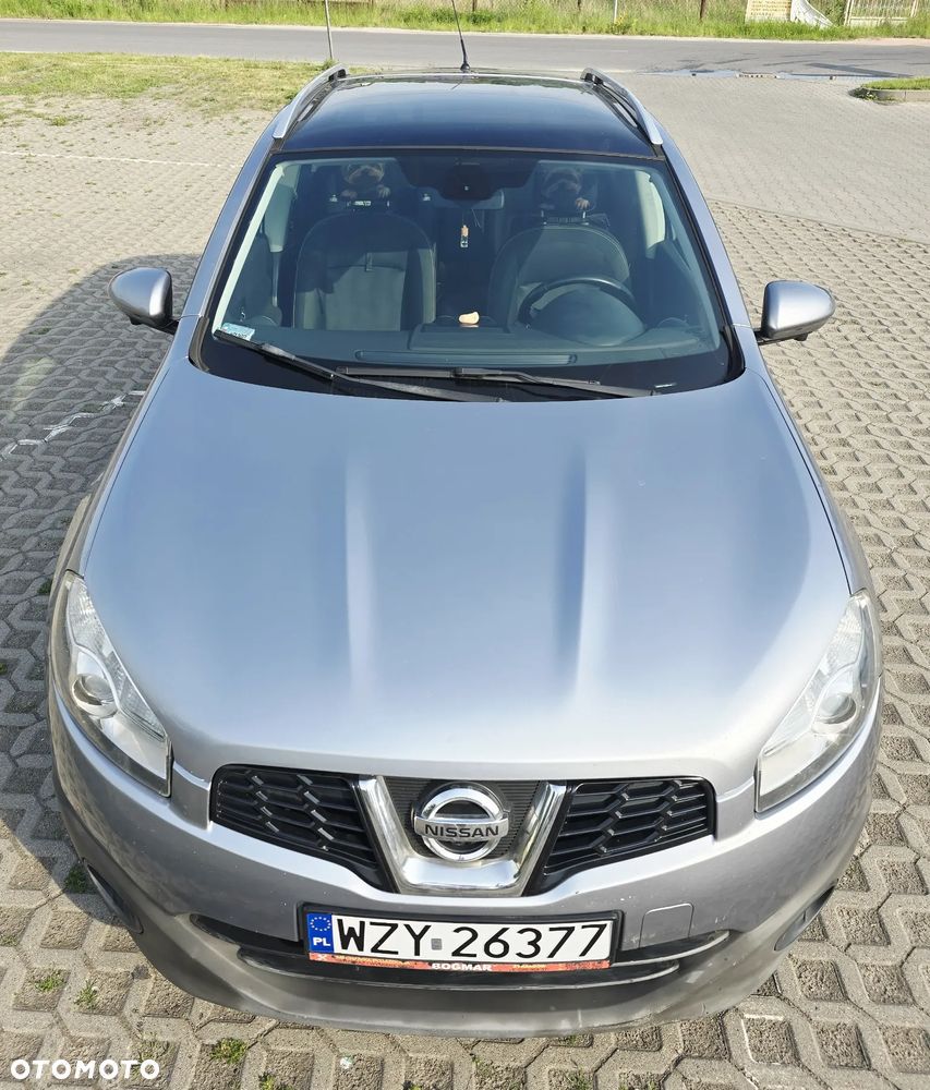 Nissan Qashqai 1.6 DCi 4x4 Tekna - 2
