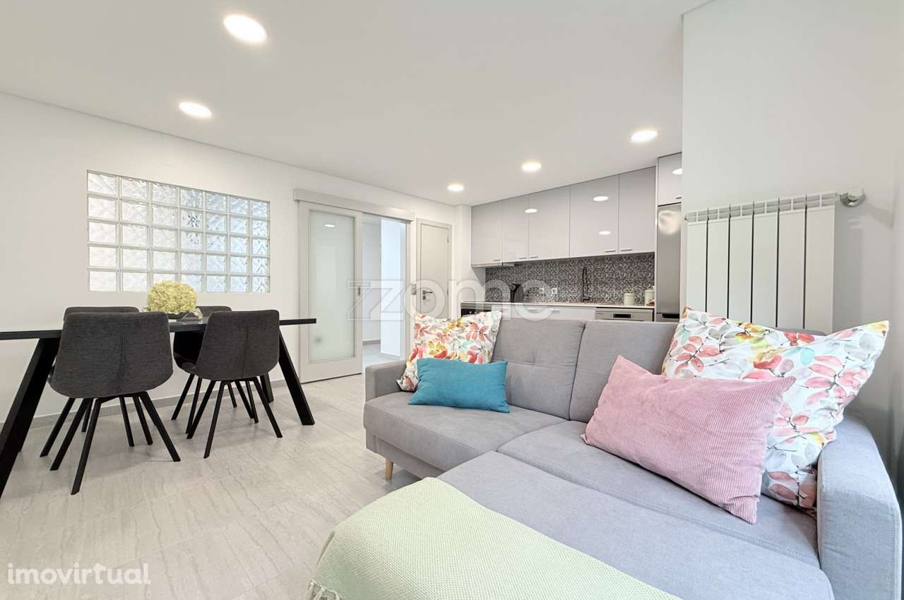 Apartamento T3 Renovado no Centro de Vila Nova Famalicão - Grande imagem: 2/29