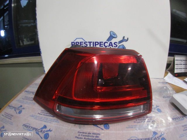Farol Tras 5G0945095P VW GOLF 7 5G FASE 1 2014 1.6TDI 105CV 5P CINZA RATO ESQ ORIGINAL VALEO - 1