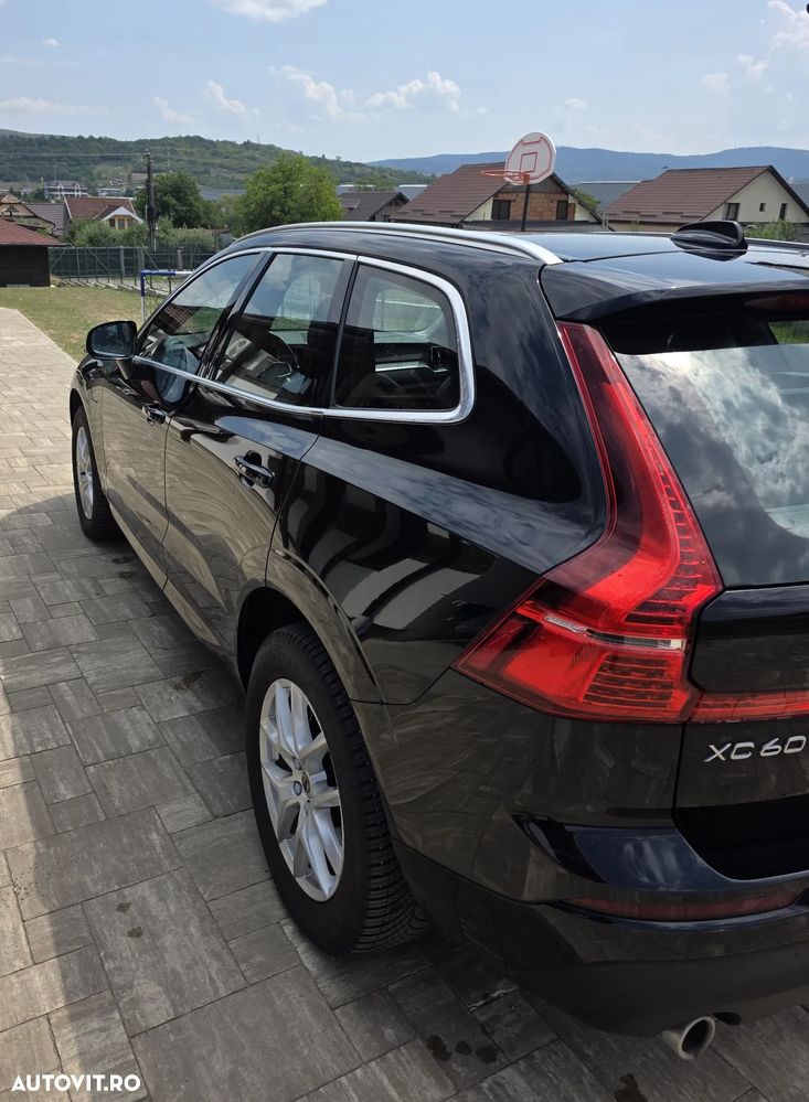 Volvo XC 60 T8 Twin Engine AWD Momentum - 5