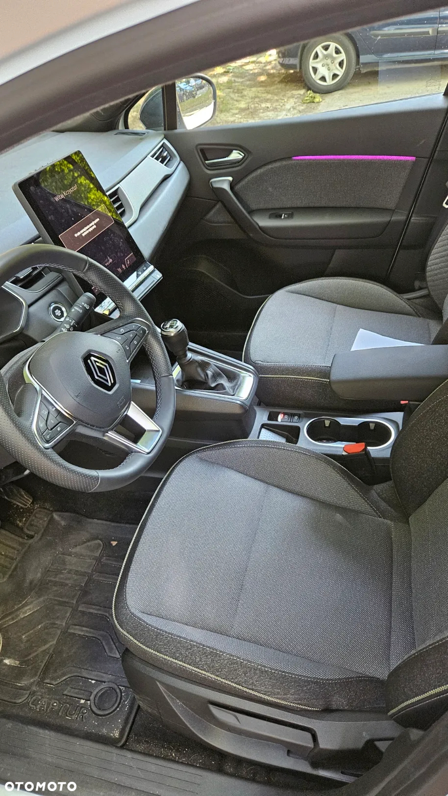 Renault Captur - 9