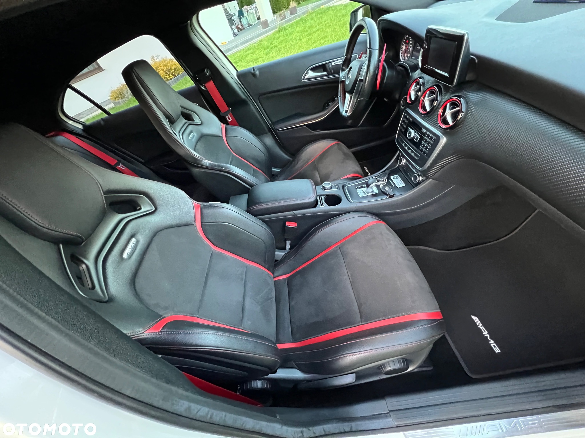 Mercedes-Benz Klasa A 45 AMG 4-Matic - 11