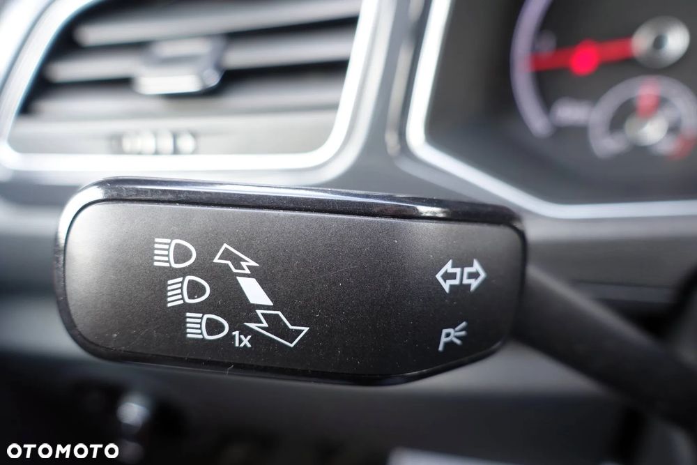 Volkswagen T-Roc 2.0 TDI SCR 4MOTION DSG R-Line - 33