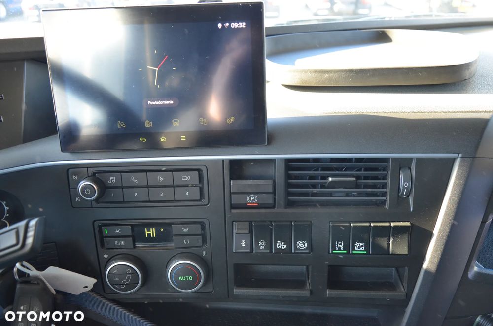 Volvo FH 5 / NEW / I-SAVE / KLIMA P. / LED / NAVI / KAMERA / 9523 - 15