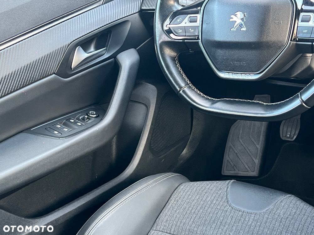 Peugeot 508 1.5 BlueHDi Allure S&S - 32