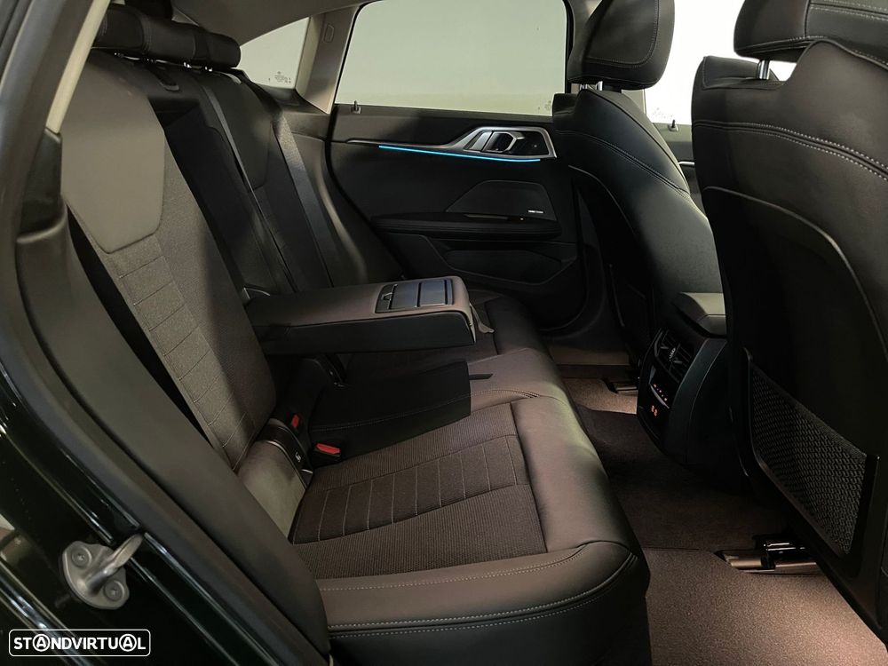 BMW i4 eDrive35 - 20