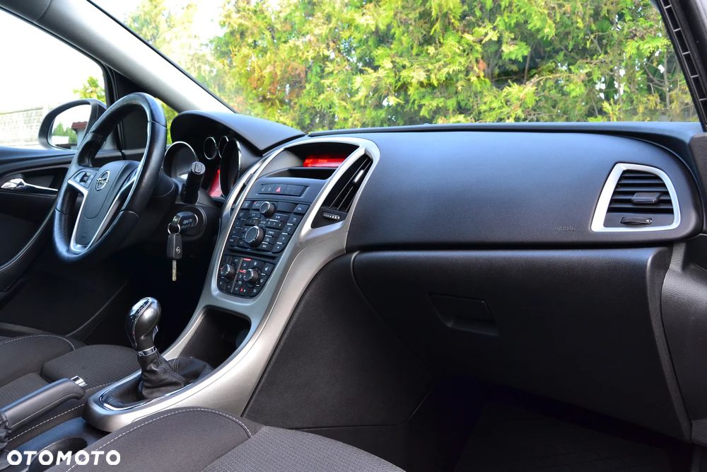 Opel Astra 1.4 Turbo Active - 19