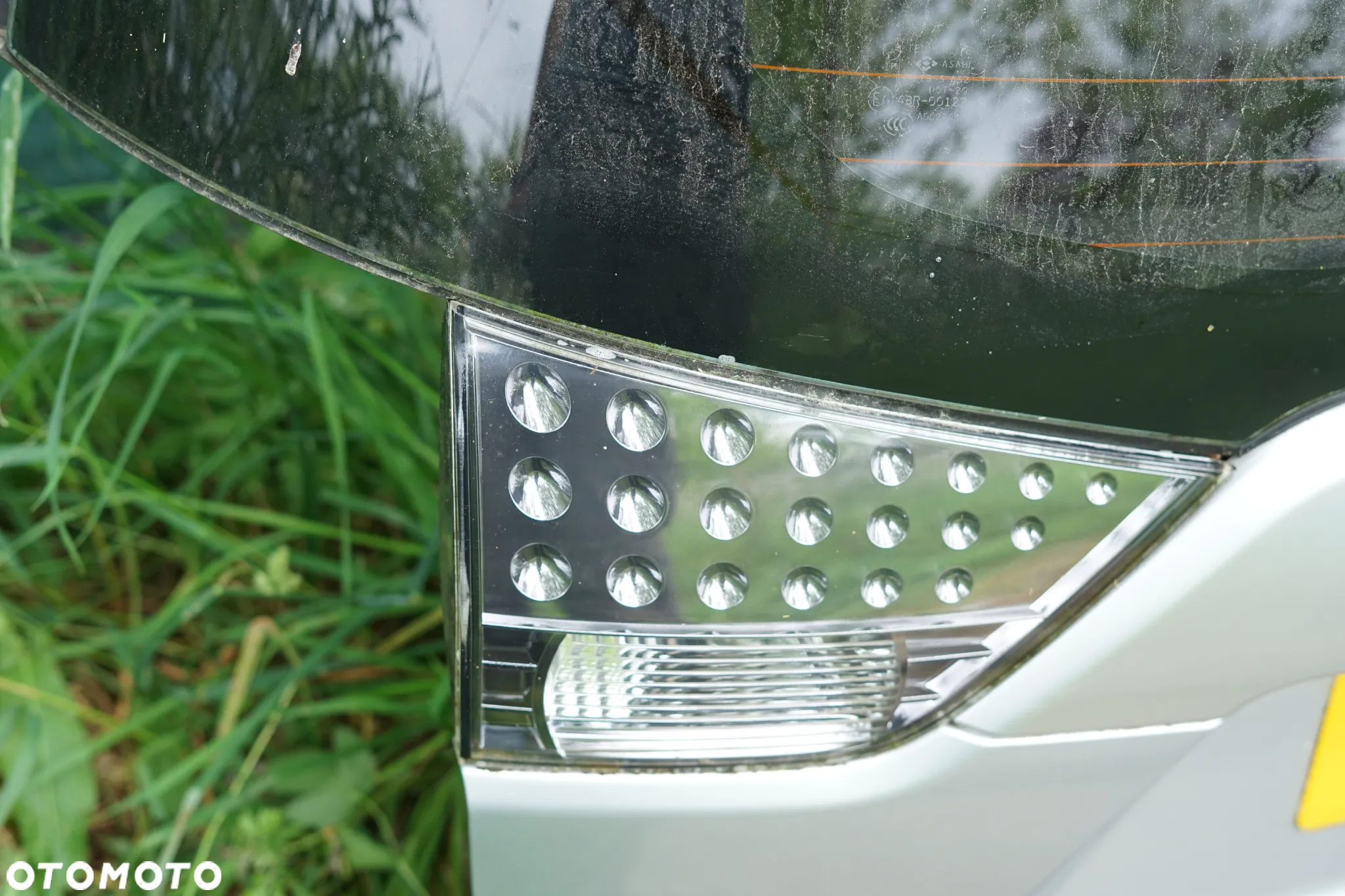 Klapa bagażnika tył tylna Mitsubishi Outlander II A31 - 6