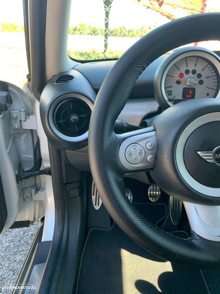 MINI Clubman Cooper D - 24