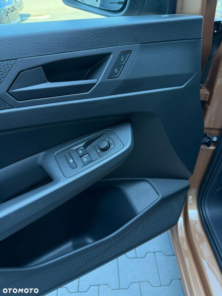 Volkswagen Caddy 2.0 TDI 102KM - 11