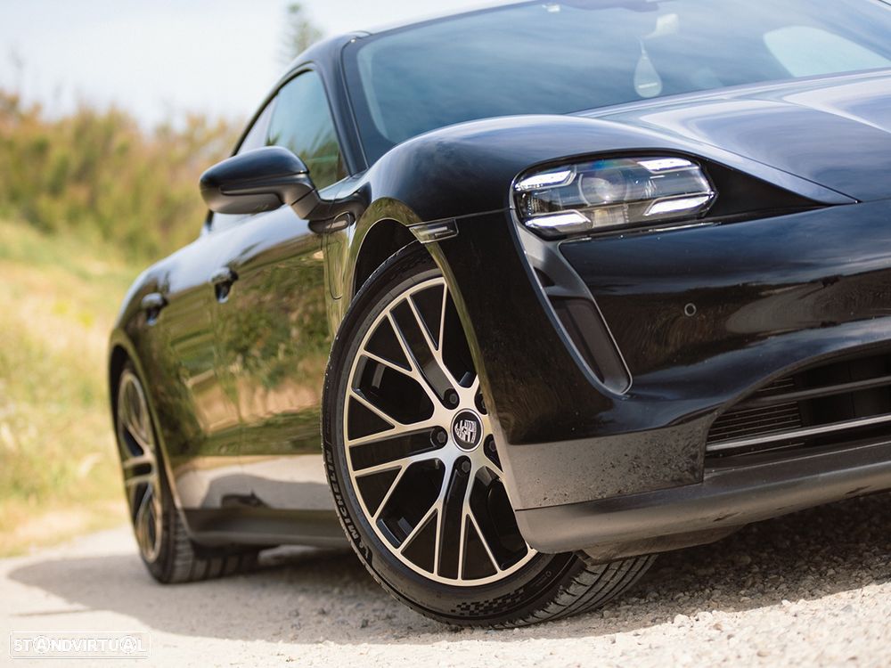 Porsche Taycan Bateria Performance Plus - 6