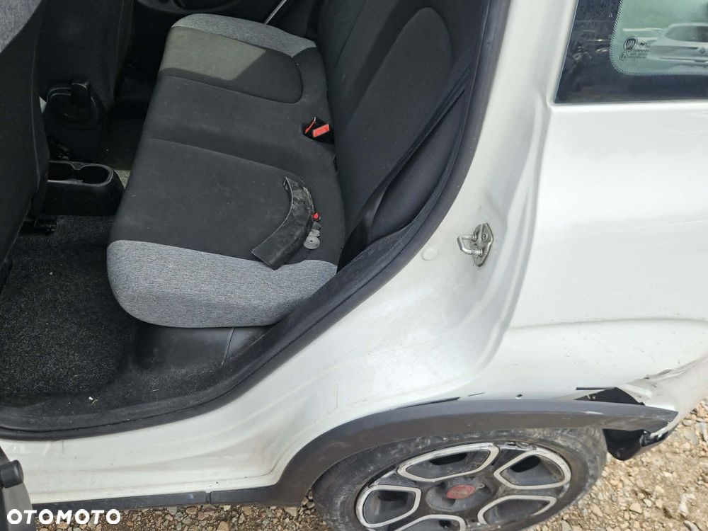 Fiat Panda 1.0 Hybrid City Cross - 10