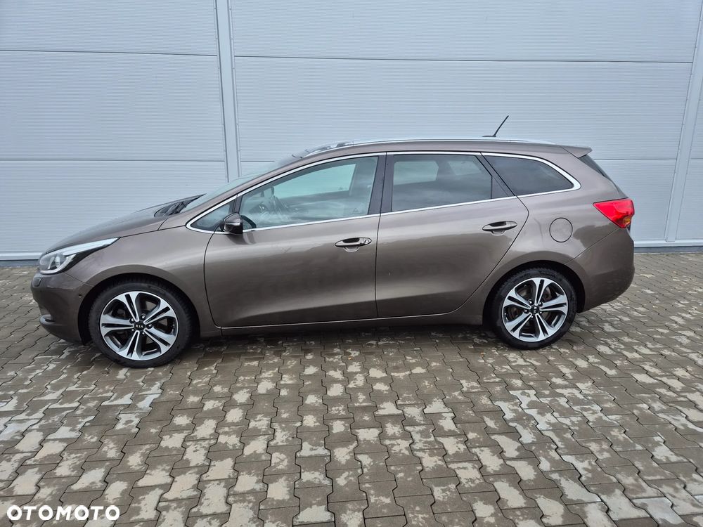 Kia Ceed 1.6 CRDi 128 Platinum Edition - 13
